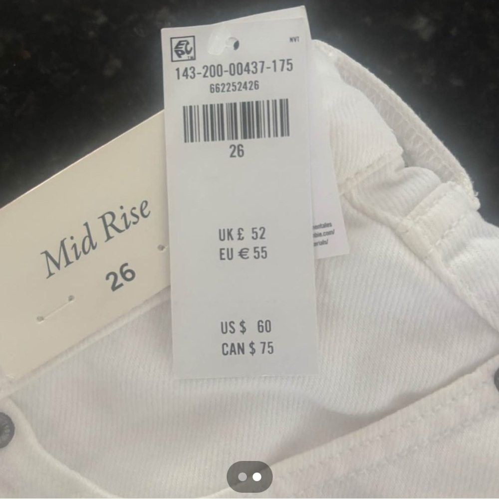 NWT: Abercrombie Mid Rise White Jean Skirt